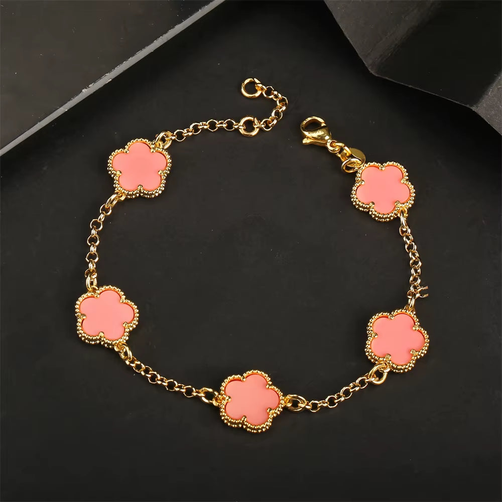 2023 Hot Selling Five Leaf Flower Bracelet Natural Stone Malachite Shell Flower Bracelet 11 Colors Ladies Charm Jewelry Bracelet